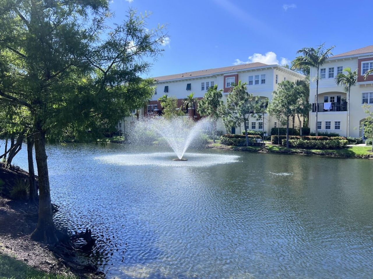 726 SW 1st Way, Pompano Beach, FL 33060 Photo