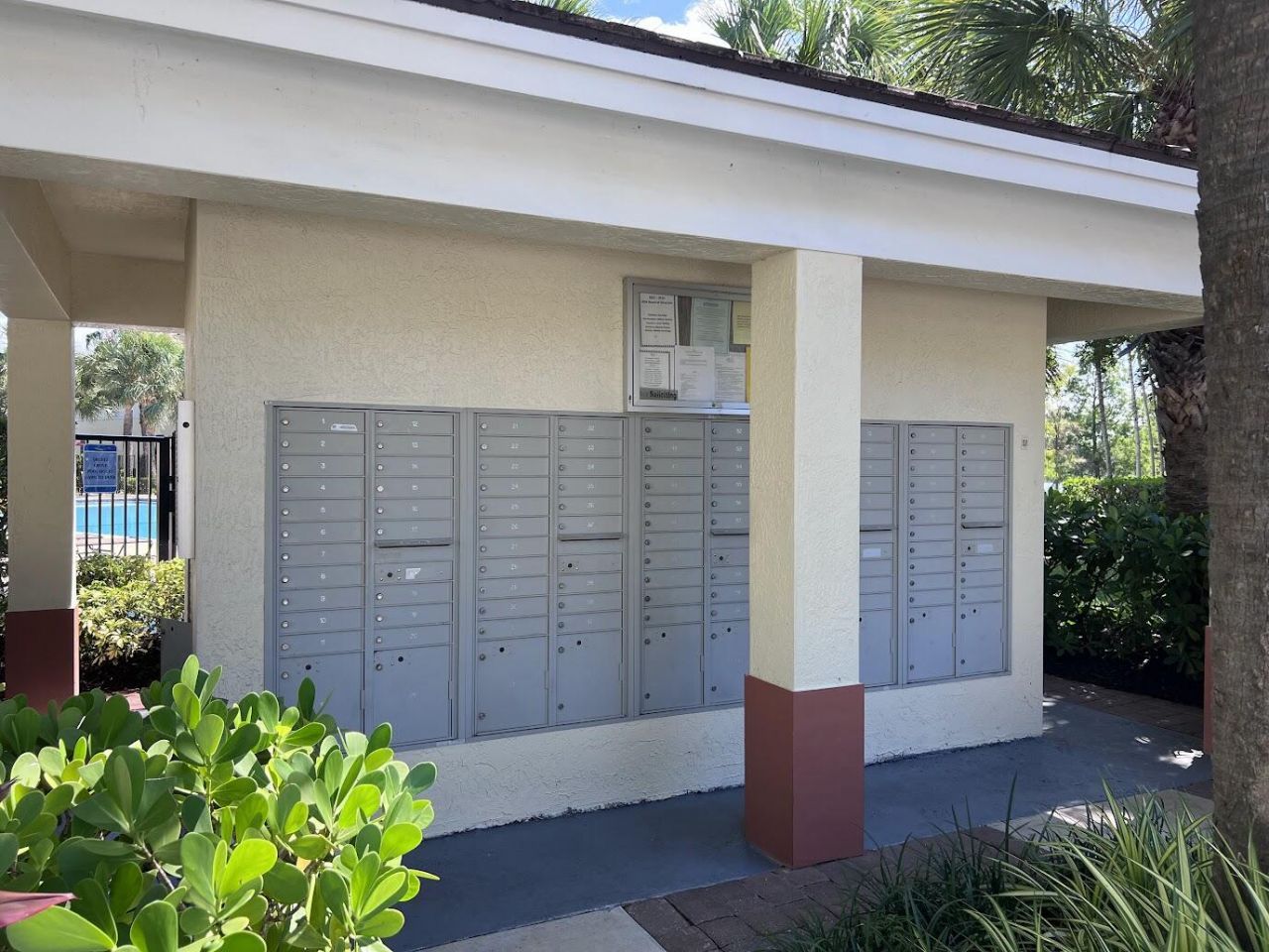 726 SW 1st Way, Pompano Beach, FL 33060 Photo