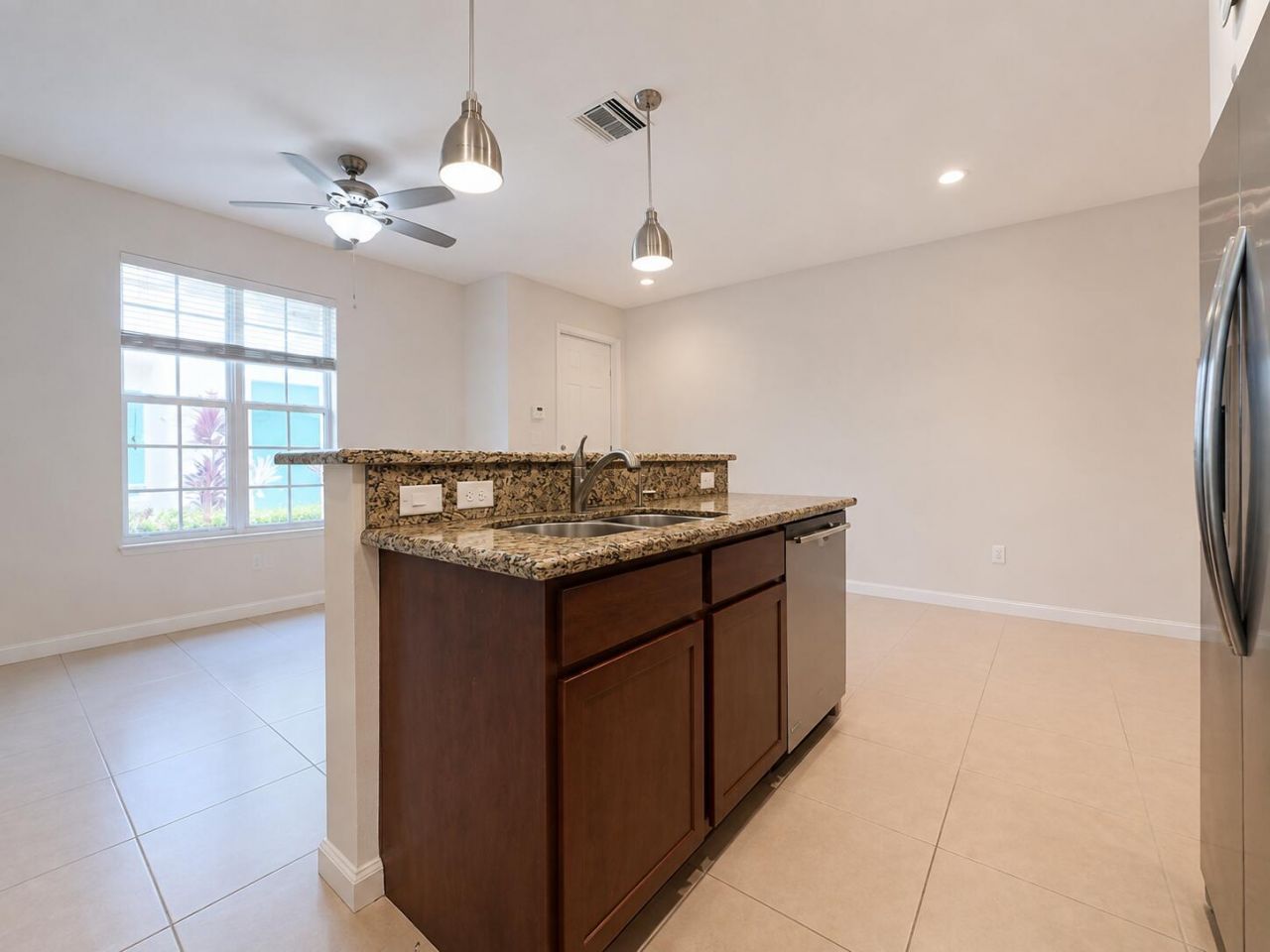 726 SW 1st Way, Pompano Beach, FL 33060 Photo