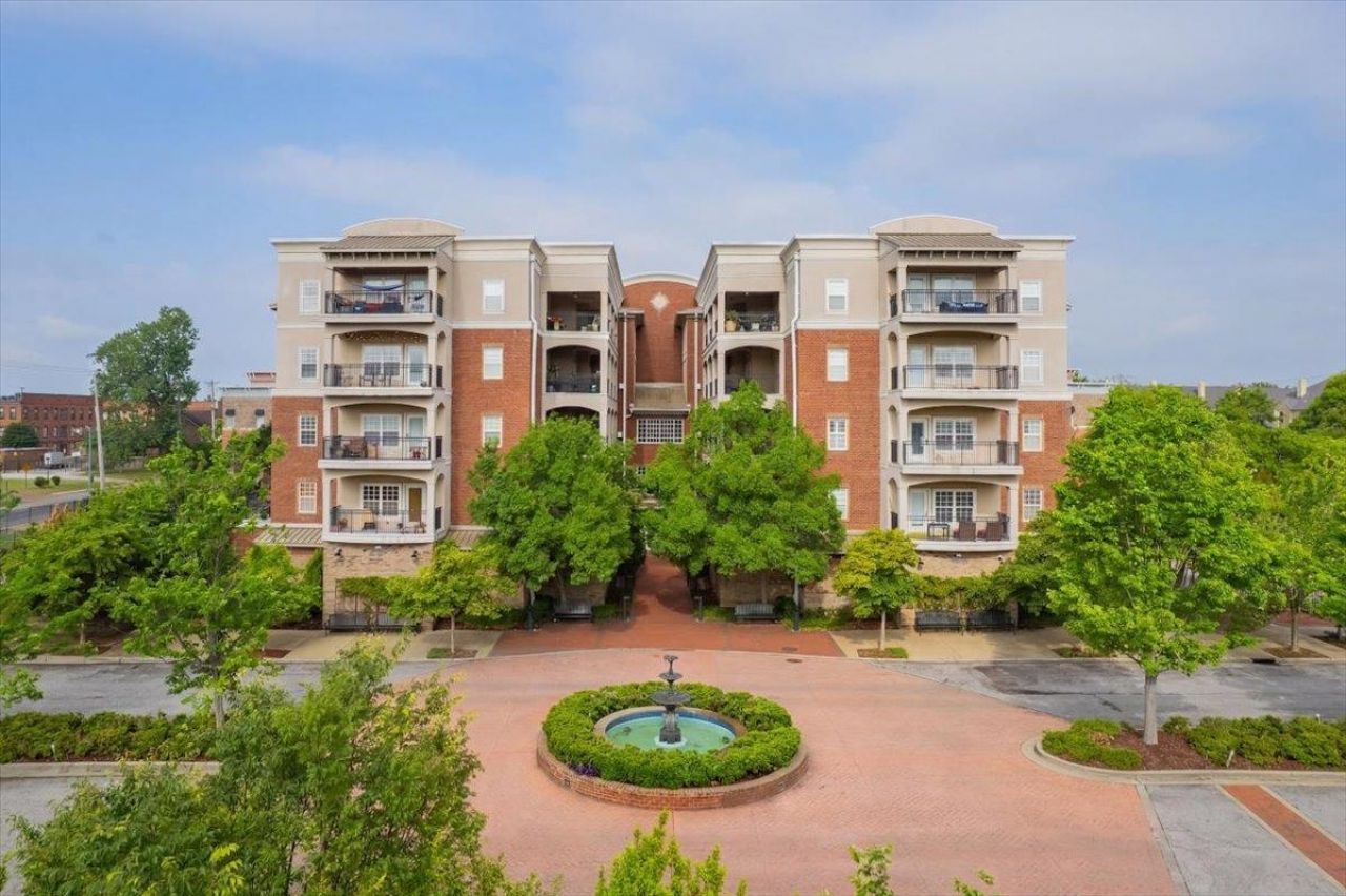 665 Tennessee St, Unit 407, Memphis, TN 38103 Main Photo