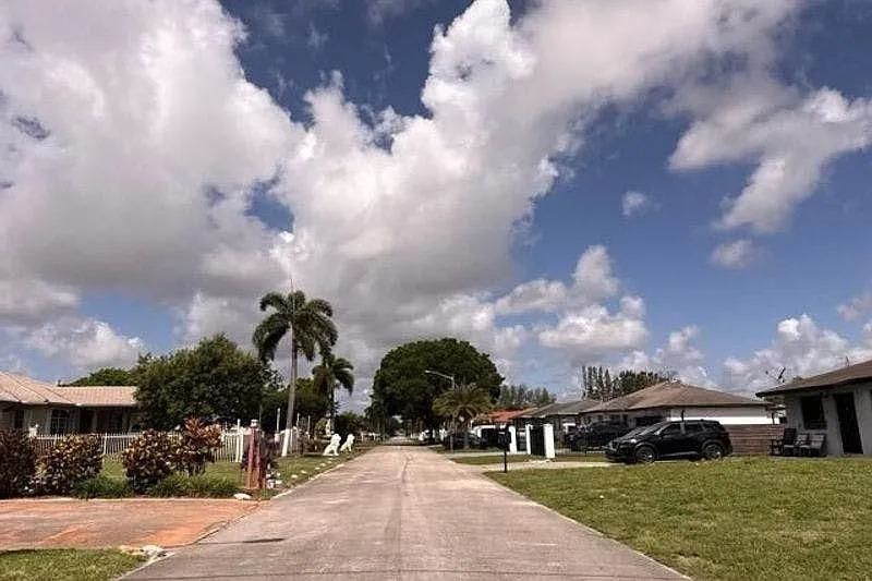 2940 NW 214th Street , Other Florida, FL 33056 Photo