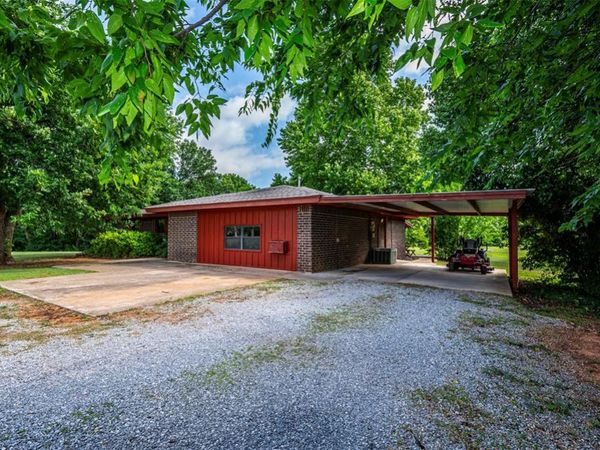 611 SE 22nd Street, Newcastle, OK 73065