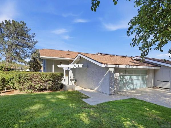 2055 Caminito San Nicholas, La Jolla, CA 92037