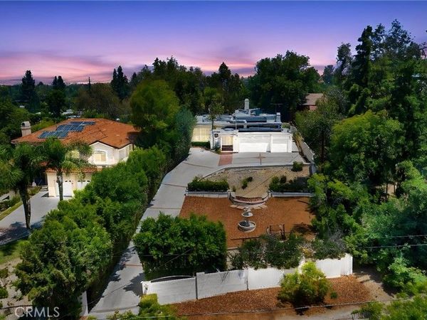 22309 Dolorosa, Woodland Hills, CA 91367