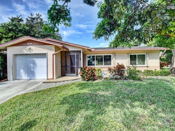 14425 Amapola Way, Delray Beach, FL 33484