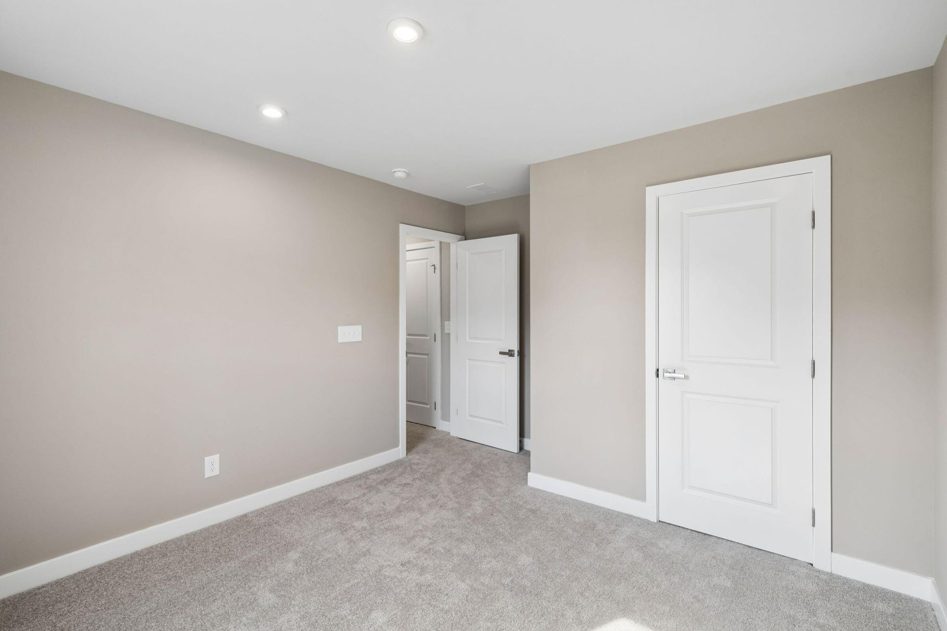 1018 Lacebark Drive Photo 30