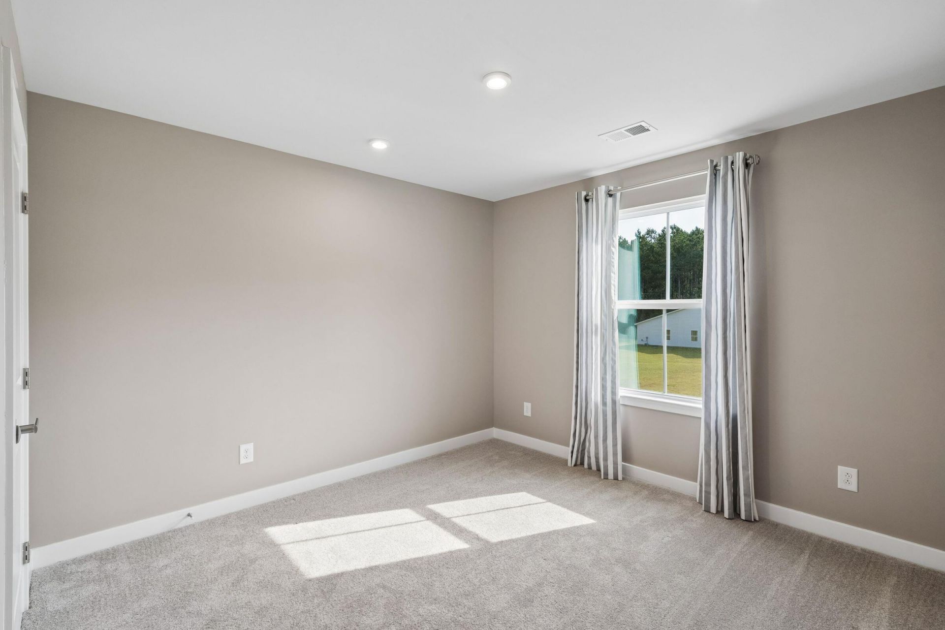 1018 Lacebark Drive Photo 31