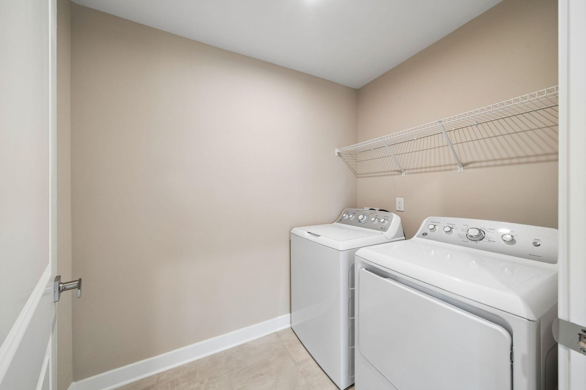 1018 Lacebark Drive Photo 33