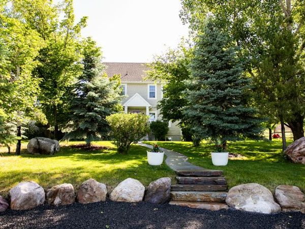 776 E CANYON RD , Hyde Park, UT 84318