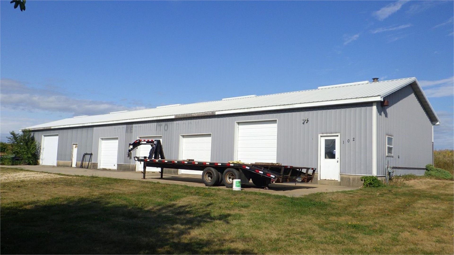 102 S Industrial Pkwy S Park, Strawberry Point, IA 52076 Main Photo