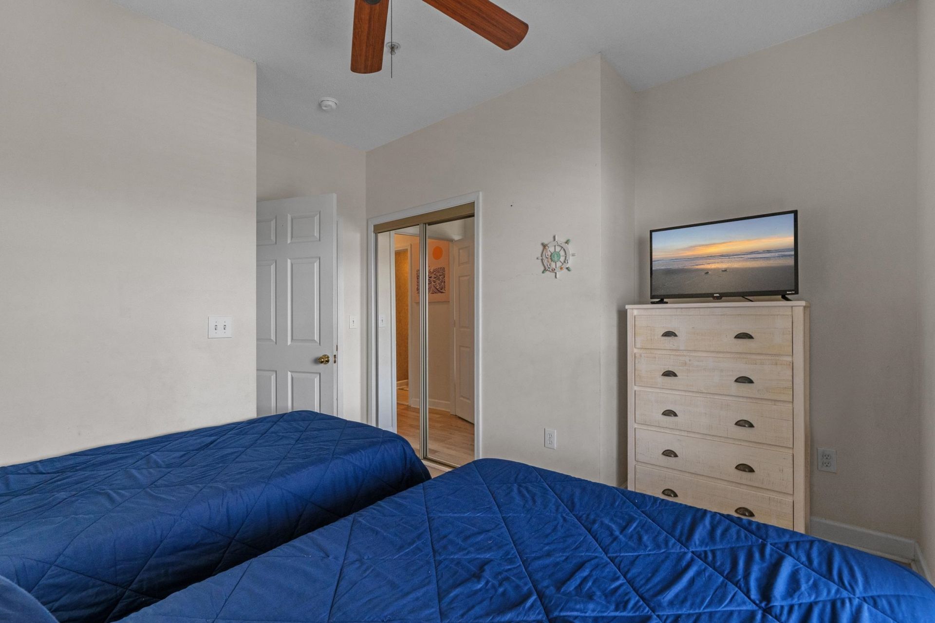 6203 Catalina Dr.  Photo 27