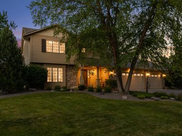 7934 Chesshire Lane N, Maple Grove, MN 55311