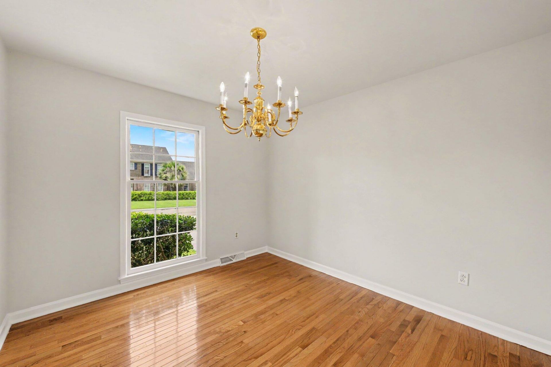 1035 Dominion Drive Photo 10