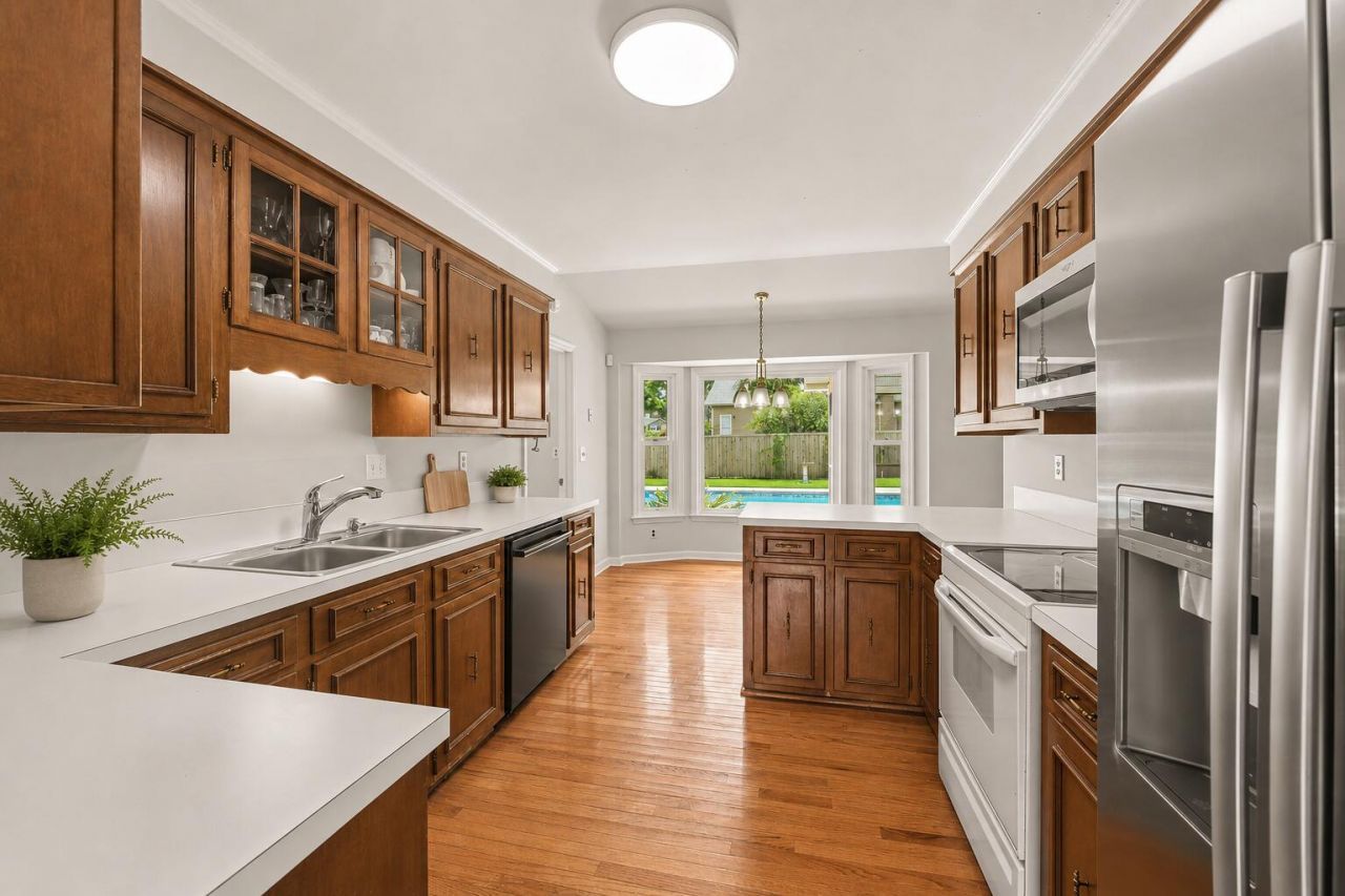 1035 Dominion Drive Photo 17