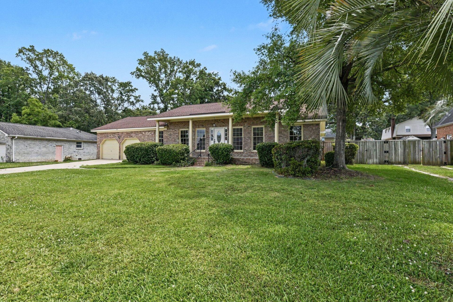 1035 Dominion Drive Photo 5