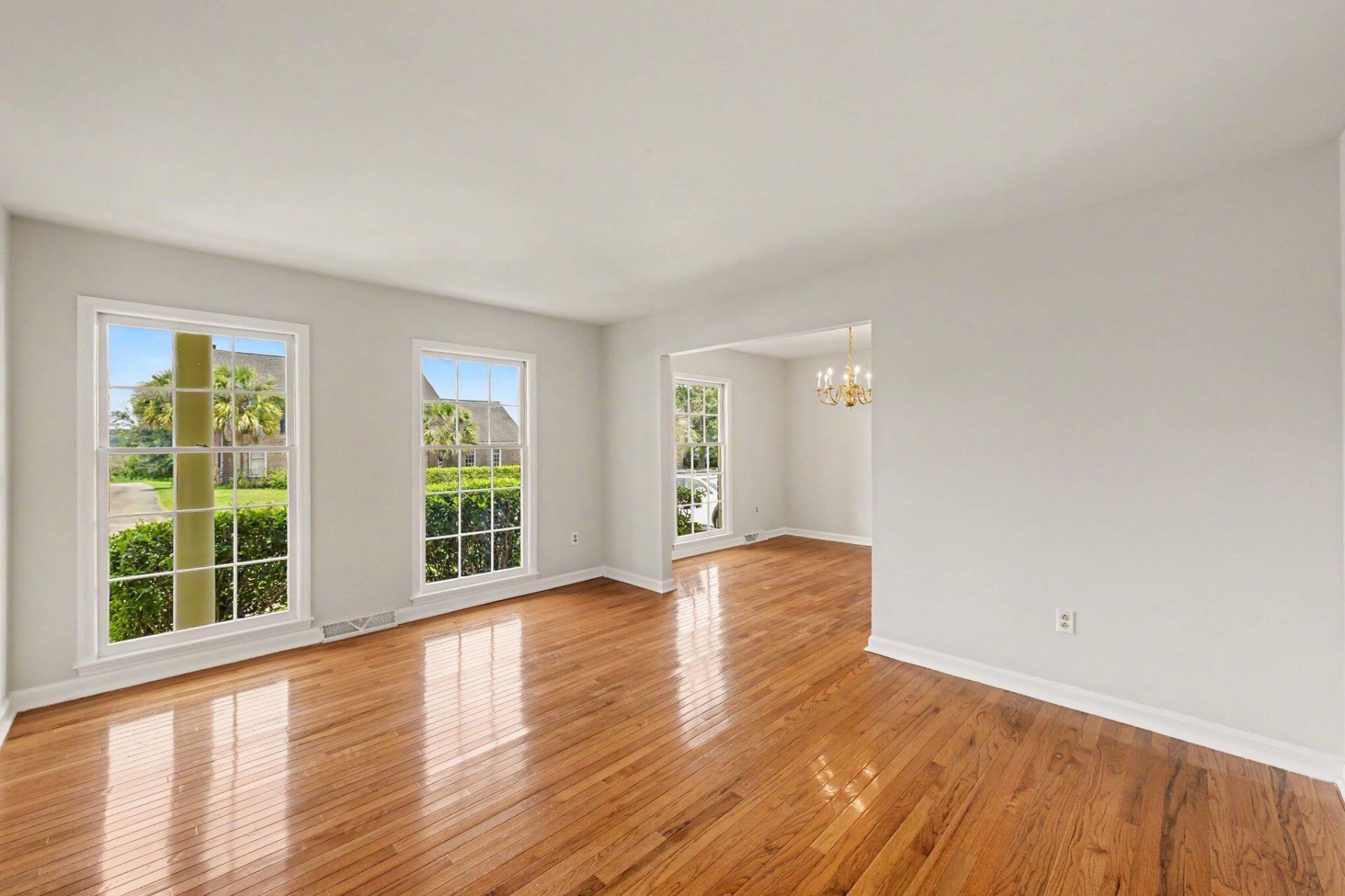 1035 Dominion Drive Photo 8
