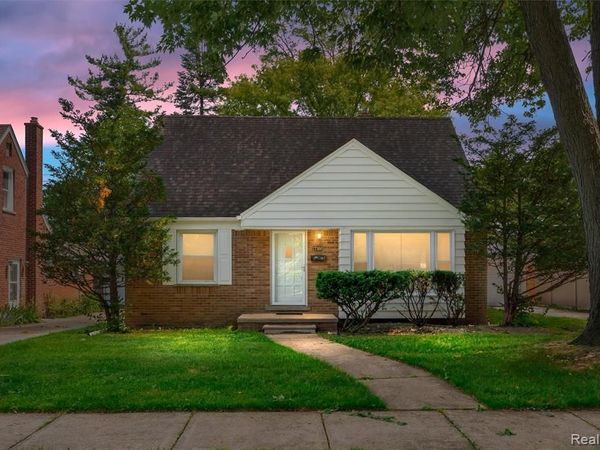 17366 Centralia , Redford Twp, MI 48240