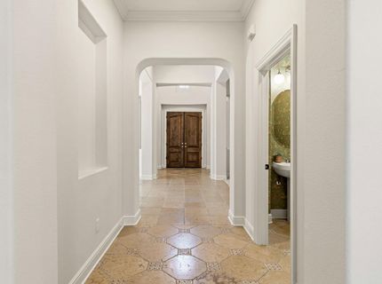 5962 Country Manor Pl, Sacramento, CA 95835 Photo