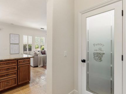 5962 Country Manor Pl, Sacramento, CA 95835 Photo
