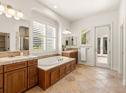 5962 Country Manor Pl, Sacramento, CA 95835 Photo