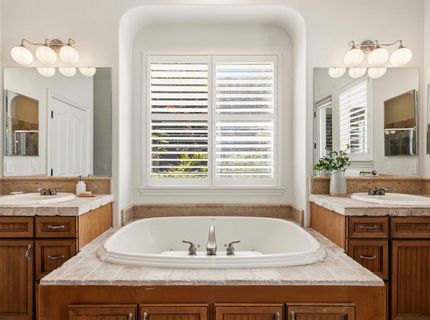 5962 Country Manor Pl, Sacramento, CA 95835 Photo