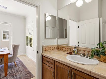 5962 Country Manor Pl, Sacramento, CA 95835 Photo