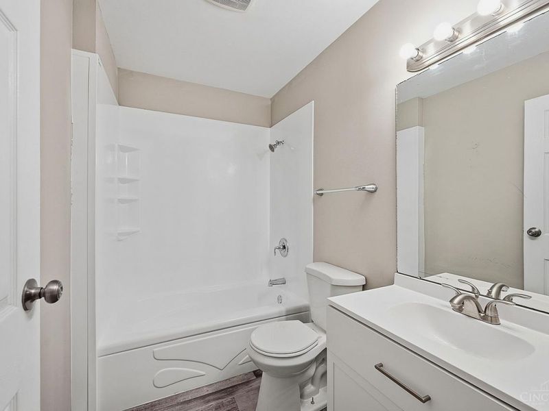 2760 Mancelona Court, Colerain Township, OH 45251 Photo 27