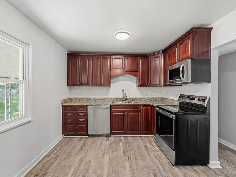 2760 Mancelona Court, Colerain Township, OH 45251 Photo 7