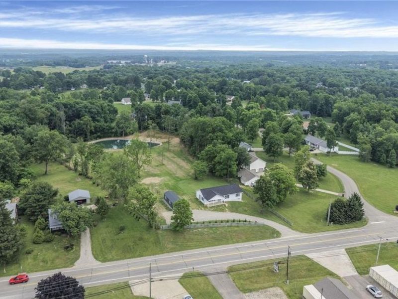 650 Pleasant Grove Road, Zanesville, OH 43701 Photo 3