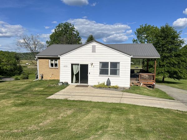 1274 Old Route 18, Wampum, PA 16157