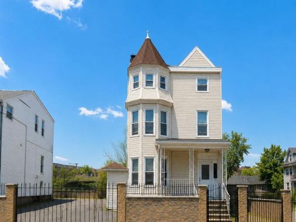 272-274 Parker Street, NEWARK, NJ 07104
