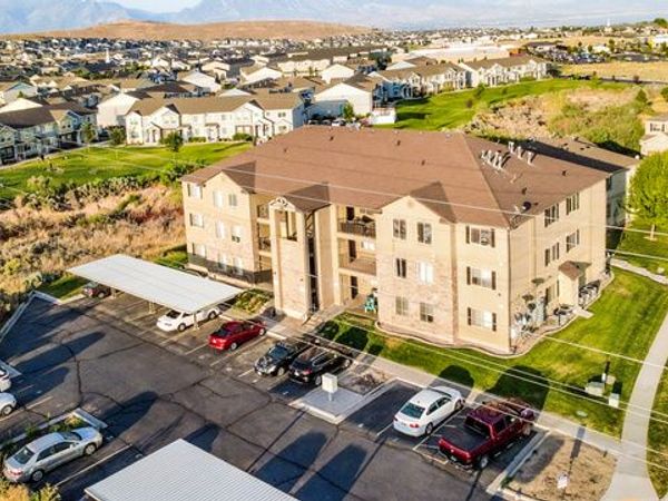 3821 E ROCK CREEK RD, Unit 8, Eagle Mountain, UT 84005