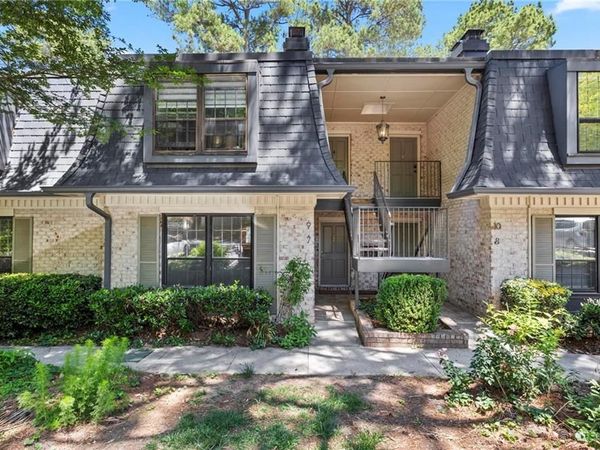 7 Cantey Place NW, Atlanta, GA 30327