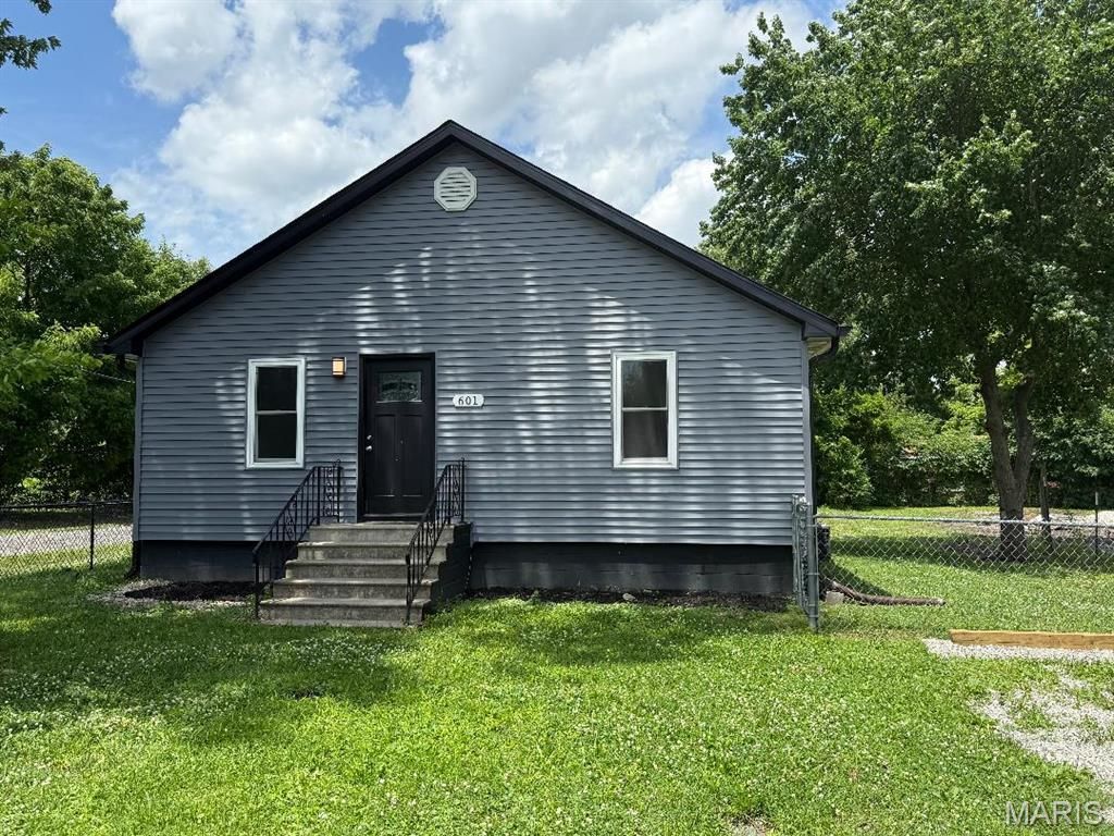 601 Margaret Avenue , Granite City, IL 62040 Main Photo