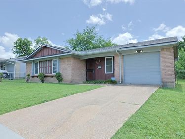 6539 Gentle River Drive, Dallas, TX 75241