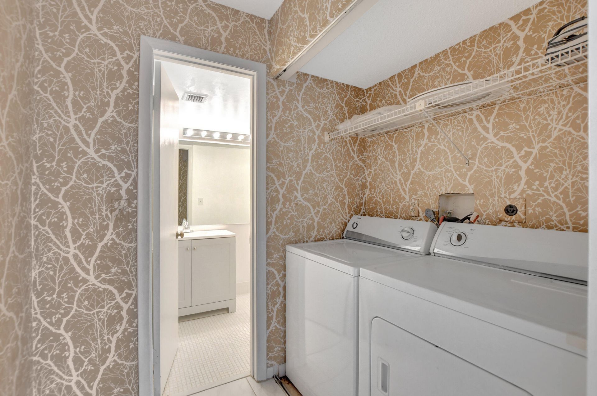 11255 Green Lake Drive, Unit 202, Boynton Beach, FL 33437 Photo