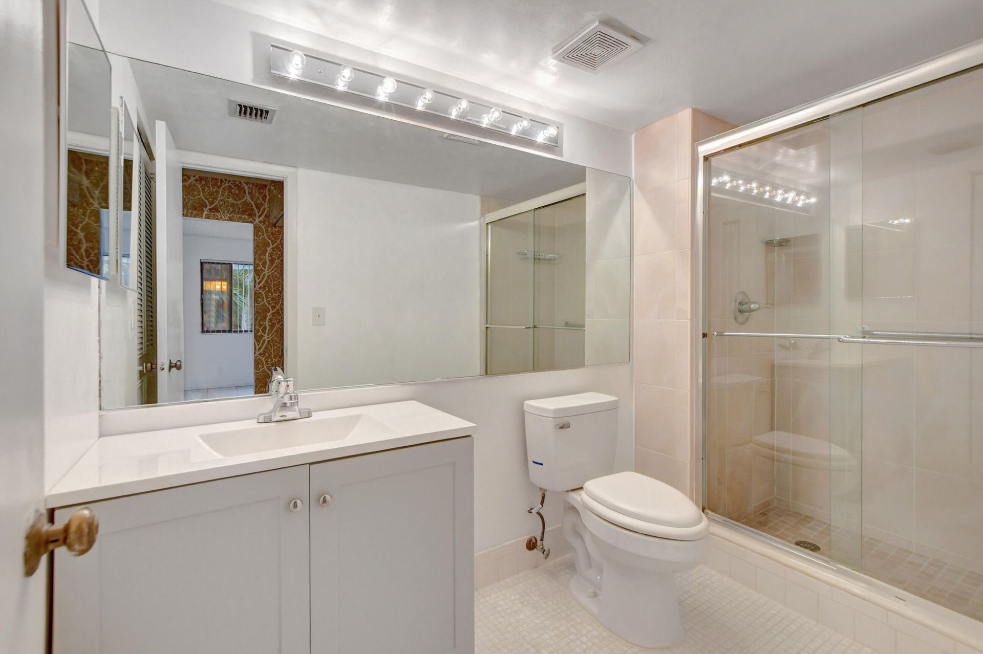 11255 Green Lake Drive, Unit 202, Boynton Beach, FL 33437 Photo