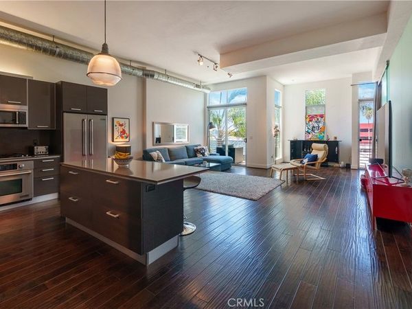 13320 Beach Avenue, Unit 301, Marina Del Rey, CA 90292