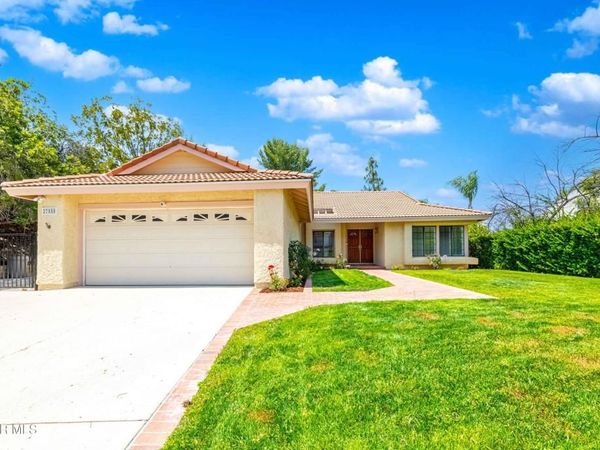 27555 Freetown Lane, Agoura Hills, CA 91301