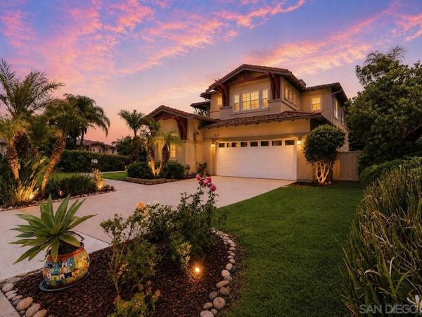 3255 Rancho Companero, Carlsbad, CA 92009