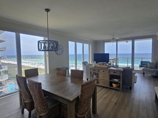 8477 Gulf Boulevard, Unit APT 601, Navarre, FL 32566