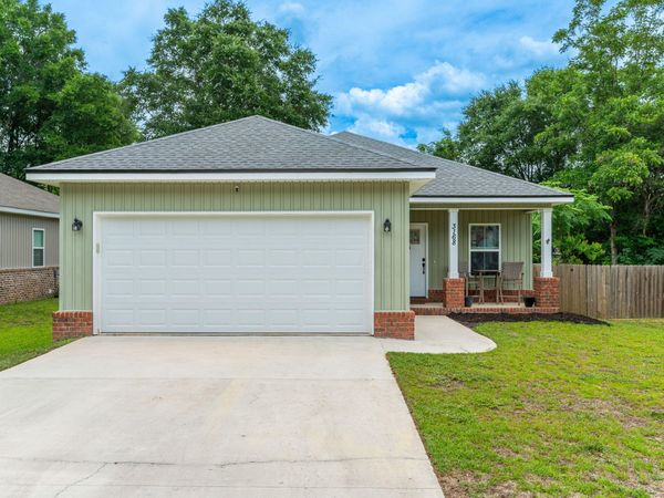 3168 Maple Street, Crestview, FL 32539