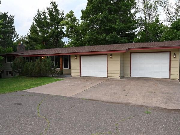 520 W Saint George Avenue, Grantsburg, WI 54840