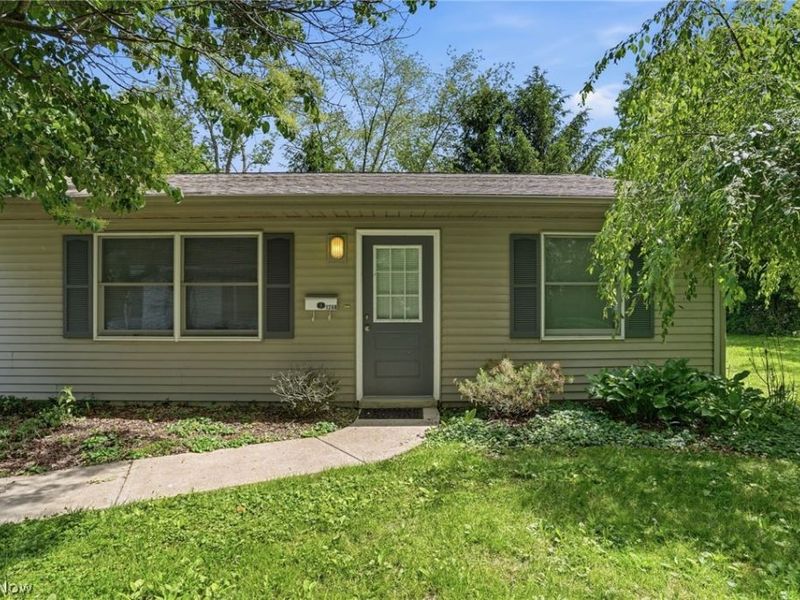 126 Mckinley Street, Huron, OH 44839 Photo 4