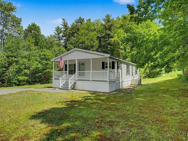 2 Tamarack Place, Londonderry, NH 03038