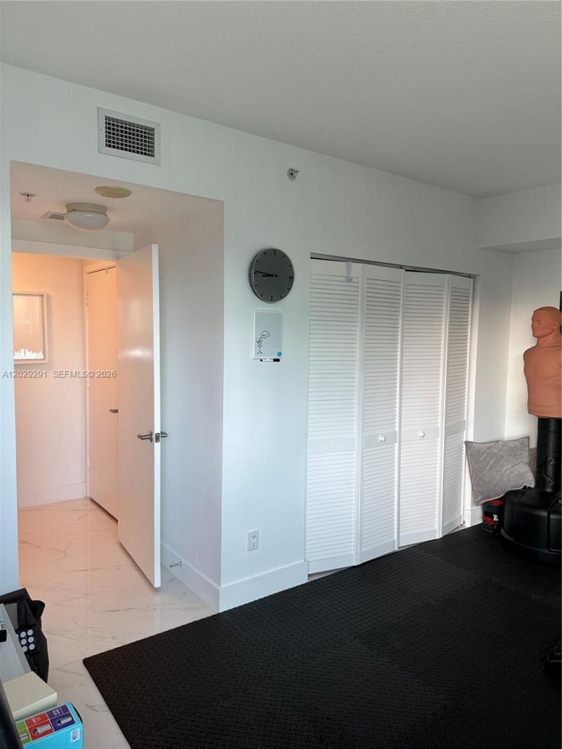325 S Biscayne Blvd , Unit 4119, Miami, FL 33131 Photo
