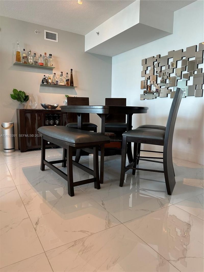 325 S Biscayne Blvd , Unit 4119, Miami, FL 33131 Photo