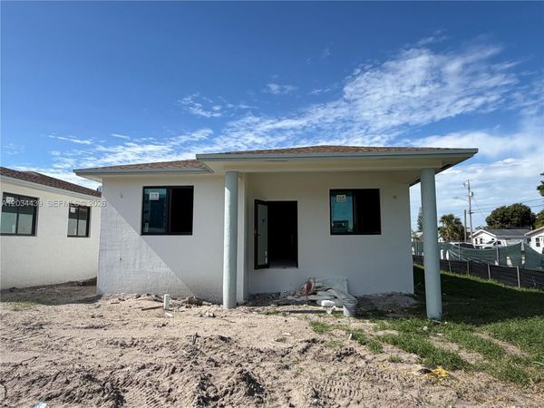 344 NW 11th St , Pompano Beach, FL 33060