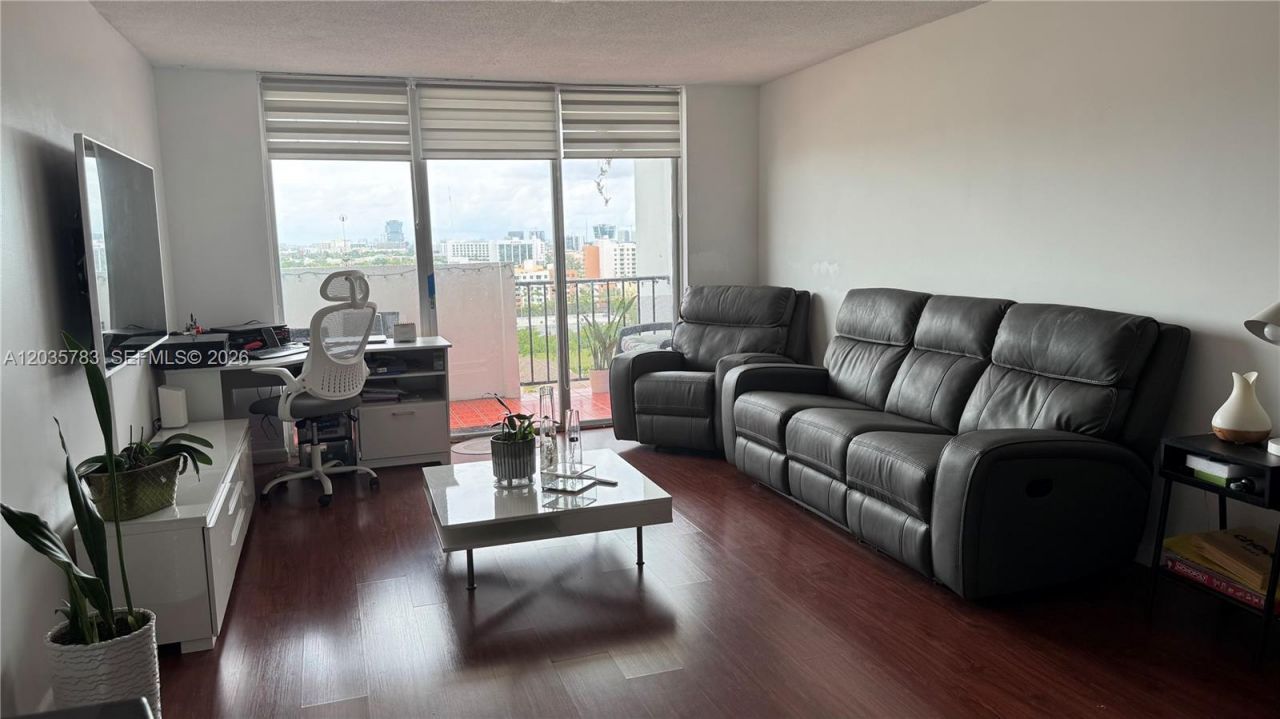 2780 NE 183rd St , Unit 1607, Aventura, FL 33160 Photo