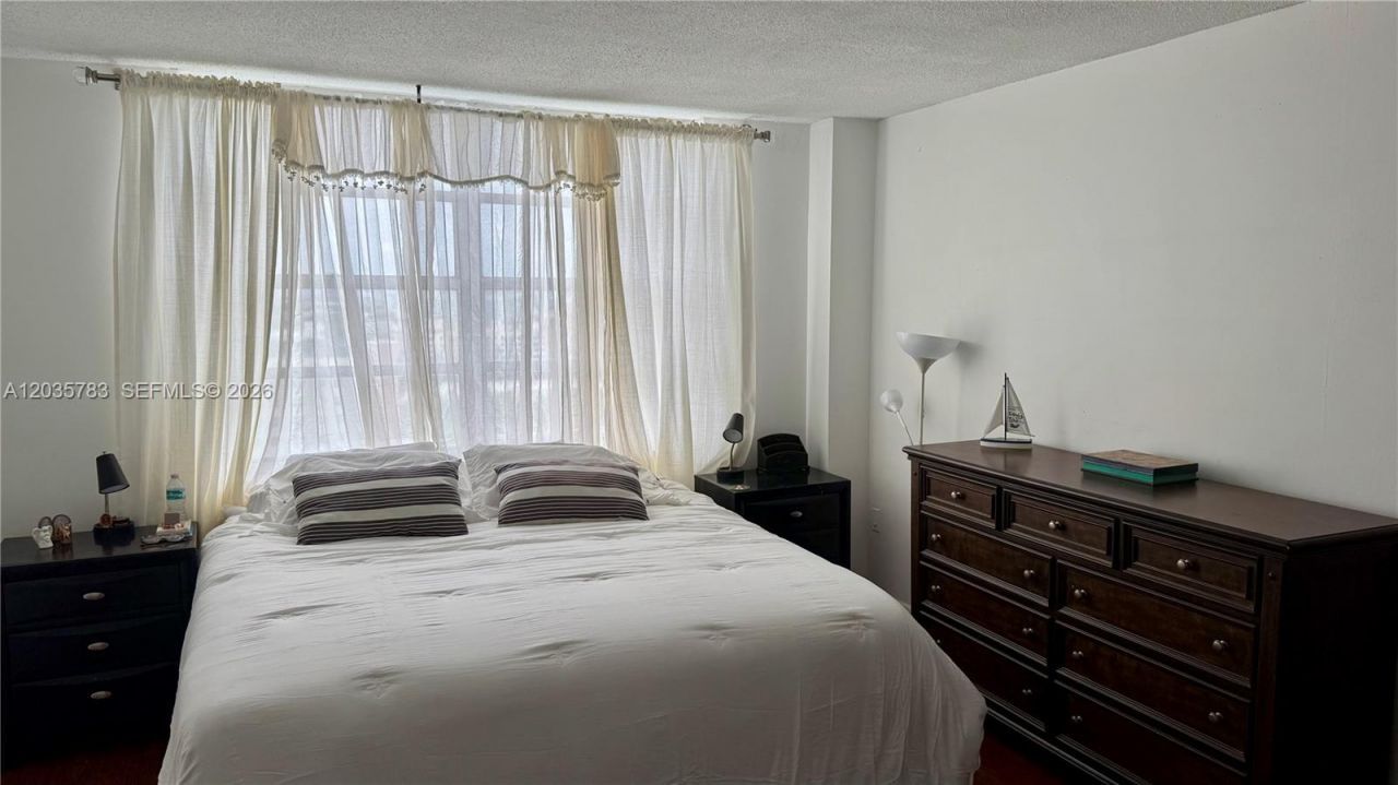 2780 NE 183rd St , Unit 1607, Aventura, FL 33160 Photo